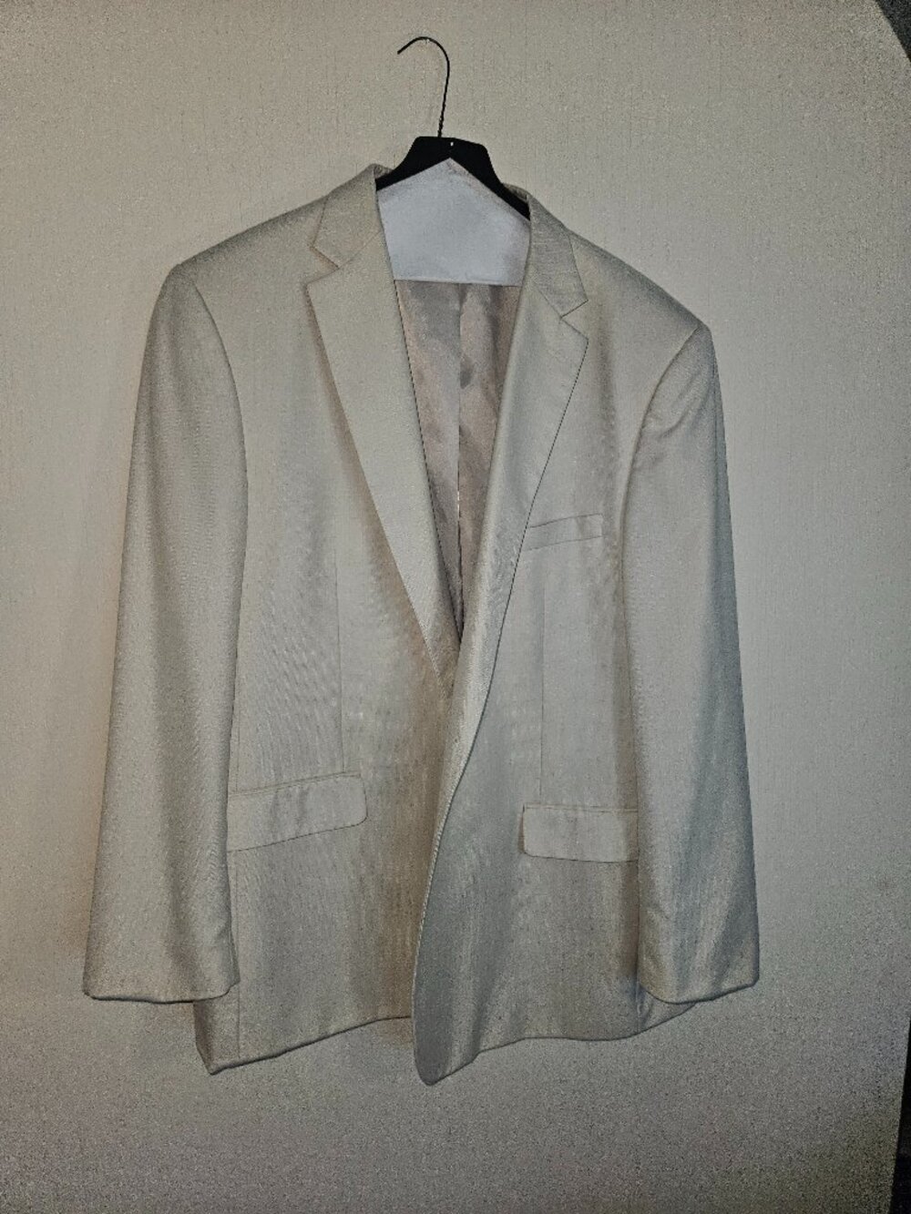 Wilke‑Rodriguez Modern Fit Cream Men’s Suit Jacket – Size 54 X‑Long